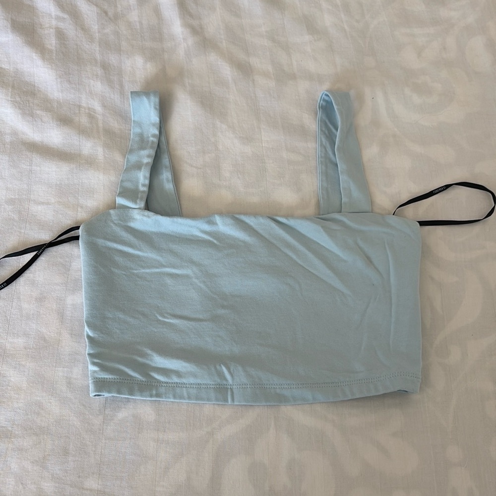Forever 21 cropped blue tank